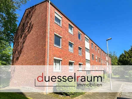 Titelbild - Wohnung kaufen in Düsseldorf / Eller - Eller: Leer stehende, möblierte Wohnung zur sofortigen Vermietung oder Selbstnutzung.