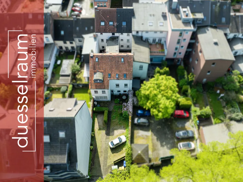 Titelbild - Haus kaufen in Krefeld / Uerdingen - Krefeld-Uerdingen: zwei Mehrfamilienhäuser auf einem Grundstück in Rheinnähe