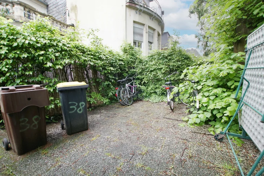 Innenhof-/Fahrradabstellmöglichkeiten