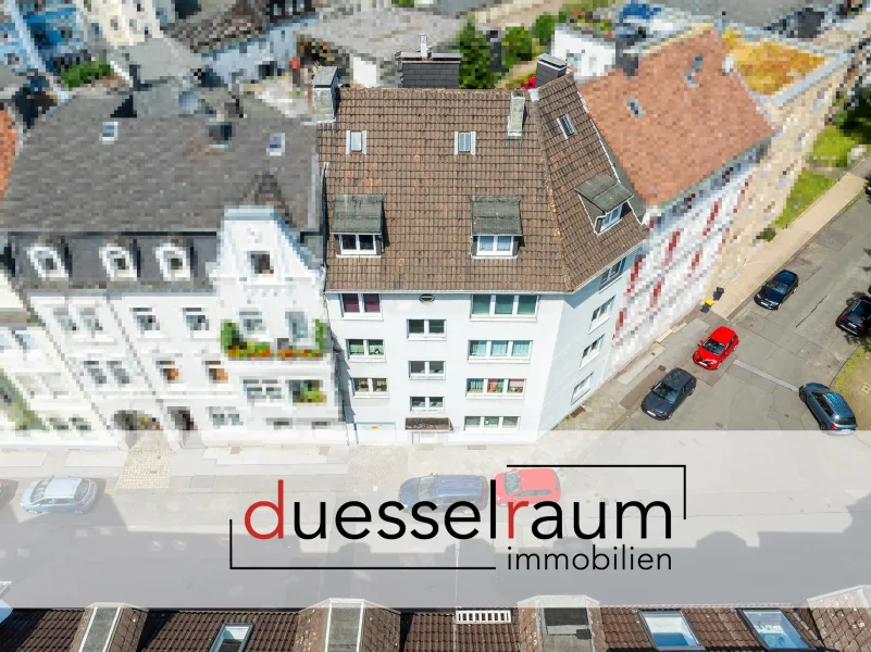 Titelbild - Haus kaufen in Wuppertal / Vohwinkel-Mitte - Wuppertal Vohwinkel: 8-Familienhaus mit viel Potential!