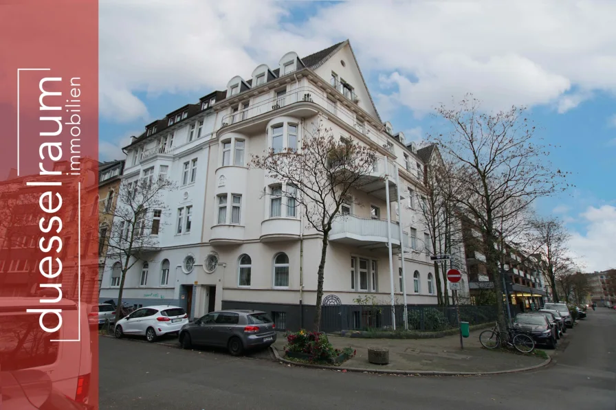 Titelbild - Wohnung mieten in Düsseldorf - Traumhafte Altbauwohnung mit EBK, 5 Zimmern und 2 Balkonen – 150 m² purer Wohnkomfort in Top-Lage!