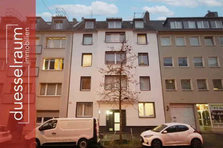 Titelbild - Wohnung kaufen in Düsseldorf - Oberbilk: vermietete und individuell geschnittene 2,5 Zimmerwohnung mit Dachterrasse!