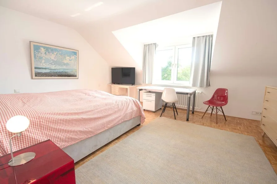 Elternschlafzimmer DG