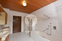 Badezimmer DG (2)