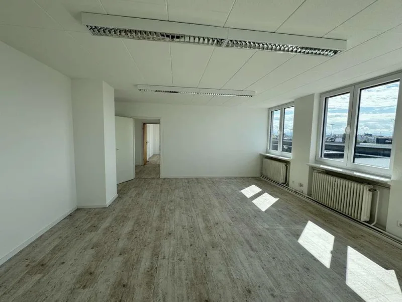 Büro IV