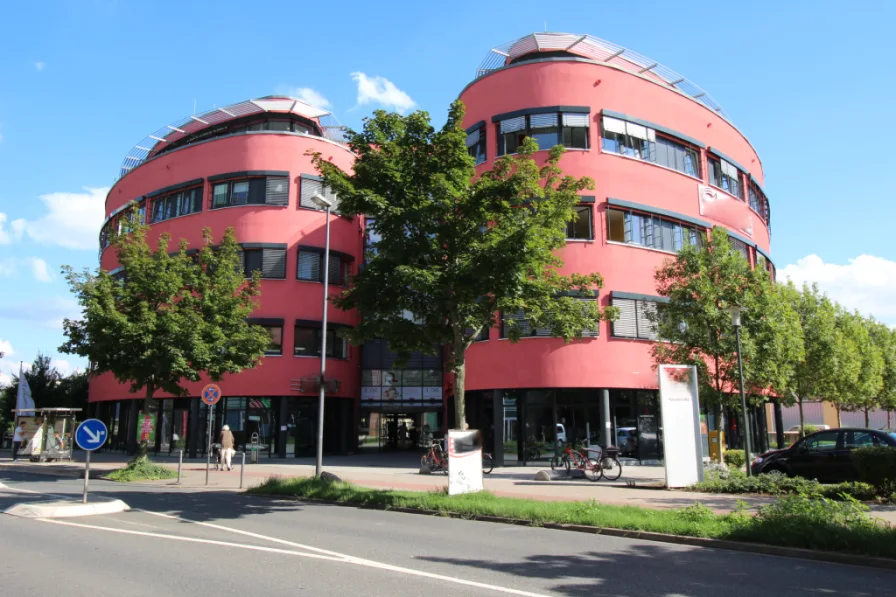 Außenansicht - Laden/Einzelhandel mieten in Ludwigshafen -  LU-City: Gepflegte Verkaufs- und Servicefläche - LR 3936