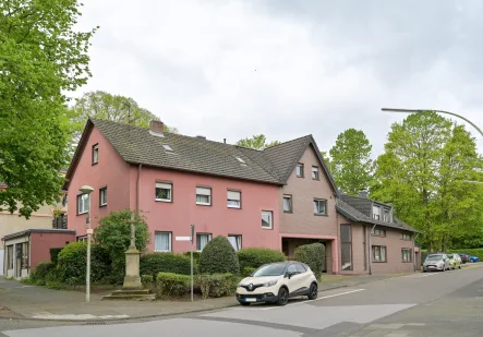 MFH 2534 Gesamtansicht - Zinshaus/Renditeobjekt kaufen in Frechen - Eigentümergepflegtes Mehrfamilienwohnobjekt mit solider Basis zur Kapitalanlage
