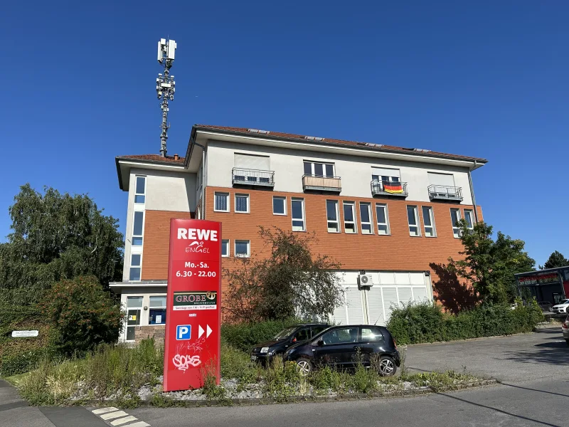 Gebäudeansicht West - Büro/Praxis mieten in Unna - Unna-Massen: Bürofläche mit eigenem Archiv