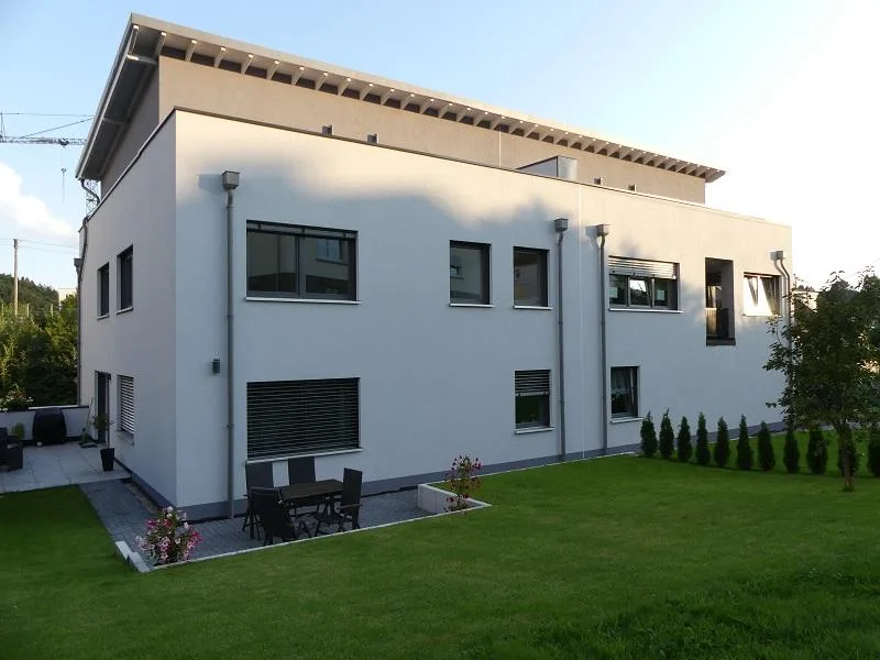 1707223112-12.JPG - Haus kaufen in Gummersbach - Moderne Doppelhaushälfte in zentraler Lage von Gummersbach City!