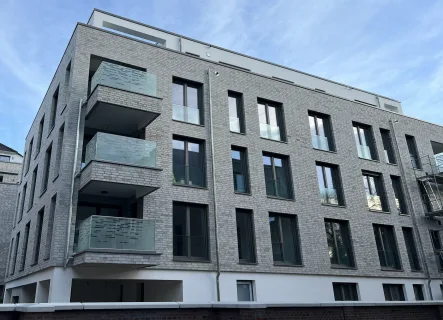 Außenansicht - Wohnung mieten in Gütersloh - Neubau 3 Zimmer Mietwohnung in bester Innenstadtlage von Gütersloh