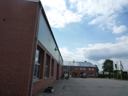 Außenansicht - Halle/Lager/Produktion mieten in Sassenberg - Gewerbeimmobilie in Sassenberg