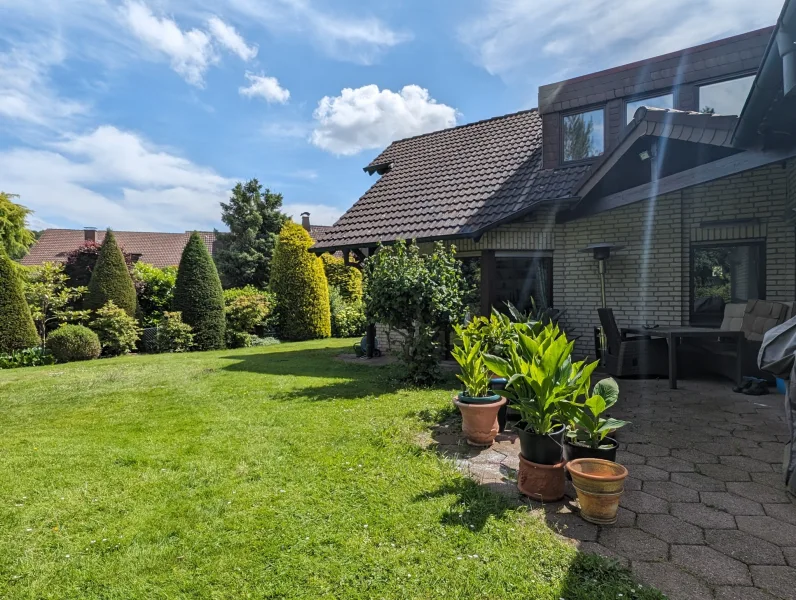 Terrasse und Garten