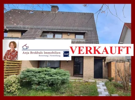 VERKAUFT - Haus kaufen in Schloß Holte-Stukenbrock - VERKAUFT: Objekt für große Familie mit viel Raum für Ihre Ideen - für Käufer provisionsfrei!