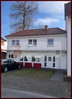 Separates kleines "Stadthaus" - Haus kaufen in Gütersloh - Gütersloh: 3-Zimmer-"Stadthaus" mit Terrasse und Wallbox - für Käufer provisionsfrei