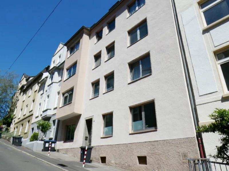 Frontansicht - Wohnung mieten in Hagen - Helle ca. 57m² große 2-Zimmer-Wohnung mit Wohnküche und Blick über die Hagener Innenstadt