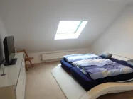 Weiteres Schlafzimmer im DG