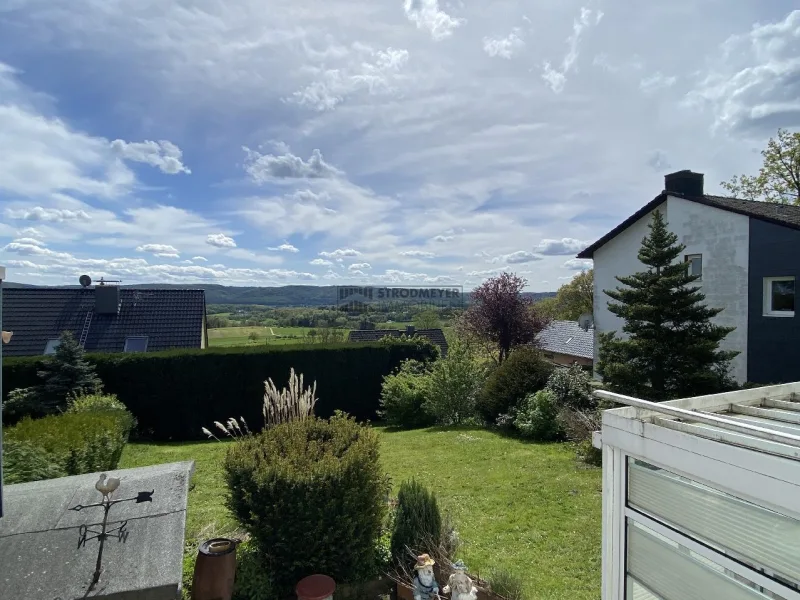  - Haus kaufen in Gevelsberg - Freistehendes 1-2 Familienhaus mit sonnigem Wintergarten auf tollem Grundstück