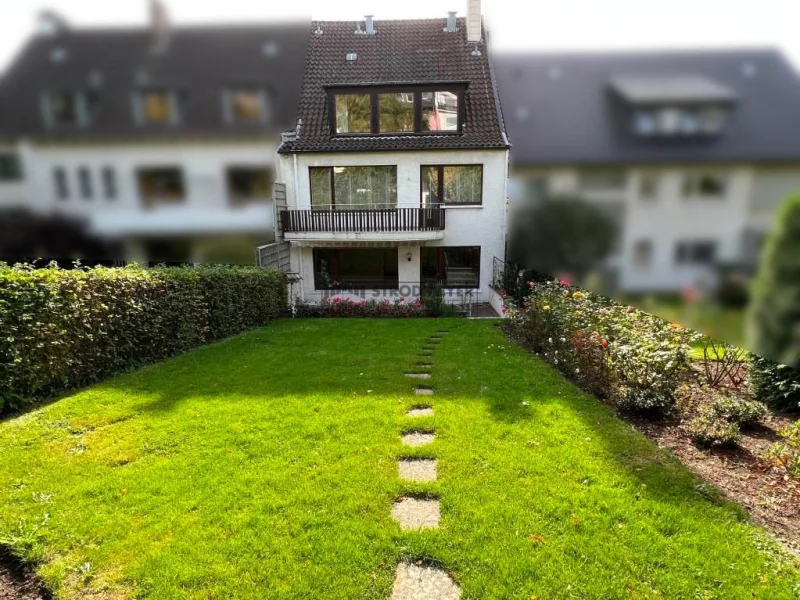 Hausrückansicht - Haus kaufen in Hagen - Geräumiges Stadthaus mit schönem Garten im beliebten Fleyerviertel!