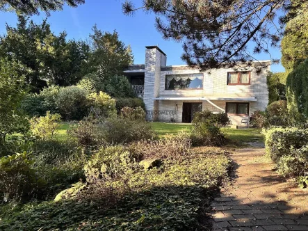 Gartenansicht - Haus kaufen in Herdecke - Bungalow am Ahlenberg mit herrlicher Aussicht!