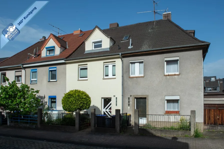 Ansicht von vorne - Haus kaufen in Saarbrücken / Malstatt - Achtung Raumwunder - bezugsfertiges Reihenmittelhaus