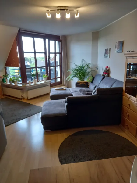 Wohnraum - Wohnung kaufen in Hilden - Außergewöhnliche 4-Zimmer-Maisonette-ETW in ruhiger Wohnlage im begehrten Hildener Süden!