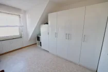 Büro/Ankleidezimmer