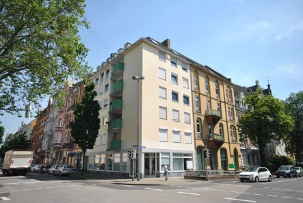 Hausansicht  - Wohnung kaufen in Koblenz - RESERVIERT! Gemütliche 3-ZKB Wohnung mit Balkon in der südl. Vorstadt in Koblenz - Bahnhofsnähe