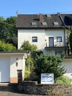 Front - Haus kaufen in Saarbrücken - KLARENTHAL : FAMILIENFREUDLICH mit POTENTIAL in SEHR ruhiger WALDRANDLAGE ! 