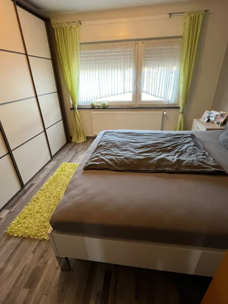 Schlafzimmer OG