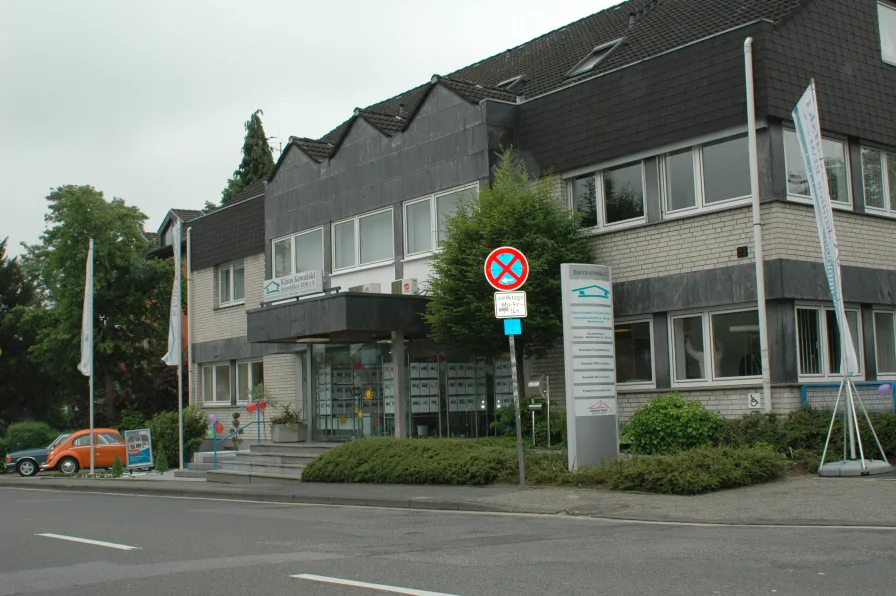 DSC_2471 - Büro/Praxis mieten in Leichlingen - Bürogemeinschaft mit Architekten, Steuerberater, Versicherungsmakler gesucht.