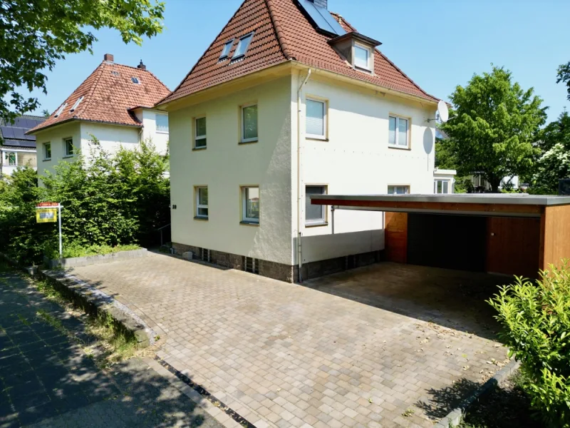 Ansicht  - Haus kaufen in Bad Salzuflen - RESERVIERT: Villa am Obernberg