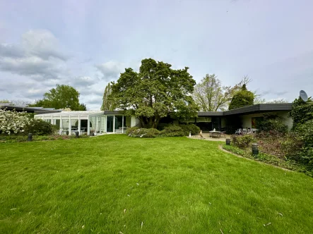 Gartenblick - Haus kaufen in Leopoldshöhe - Wohnen im Bungalow