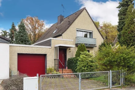 Vorderansicht - Haus kaufen in Köln - NEU: Einfamilienhaus für die kleine Familie mit großem Garten an der Stadtgrenze