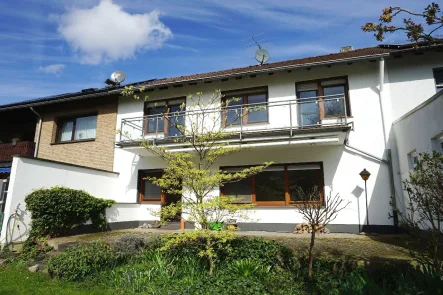 Rückansicht - Haus kaufen in Leverkusen - Geräumiges Reihenhaus mit Garage in Leverkusen-Küppersteg/Bürrig!