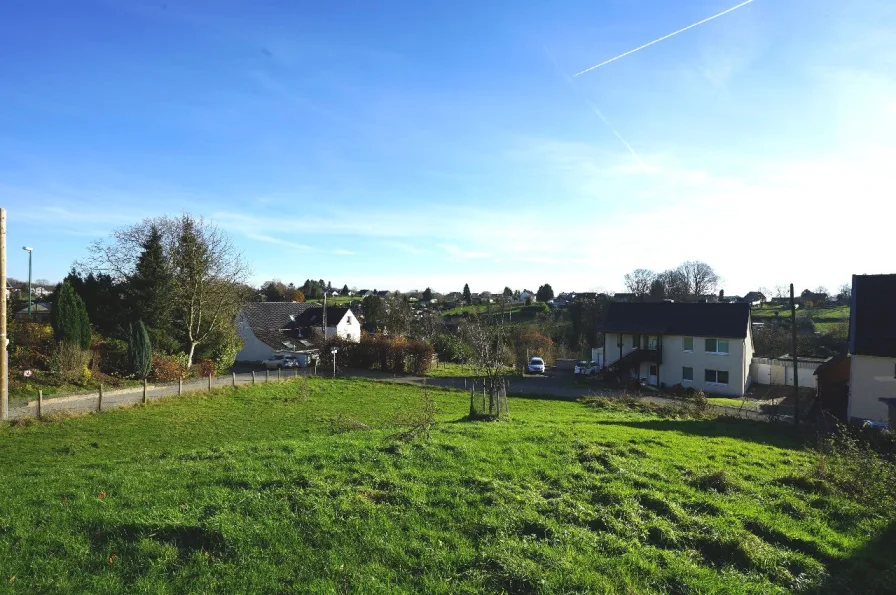  - Grundstück kaufen in Leverkusen - Individuelles Baugrundstück für ein Einfamilien- oder Doppelhaus in Lev-Niederblecher!