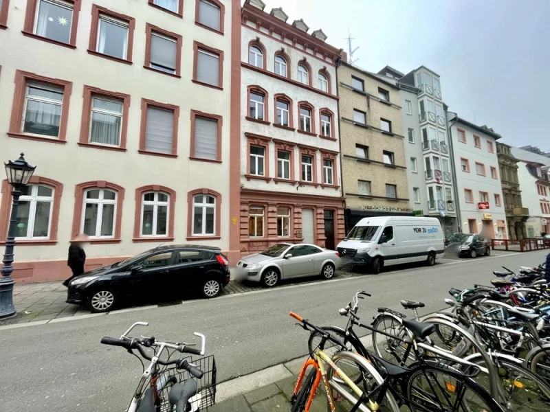 Ansicht - Haus kaufen in Mainz - Gut vermietetes Mehrfamilienhaus im Herzen der Mainzer Altstadt