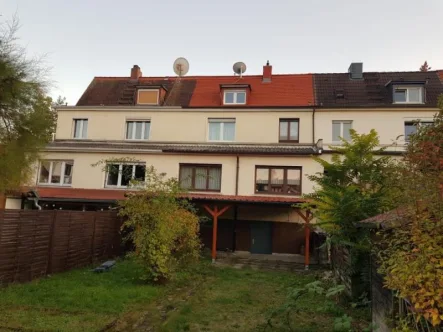 Ansicht 1 - Haus kaufen in Frankfurt am Main - Reihenhaus mit klassischer Raumaufteilung