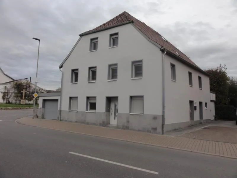 Objektansicht - Haus kaufen in Siegelsbach - Komplett saniert - Einfamilienhaus mit Einliegerwohnung