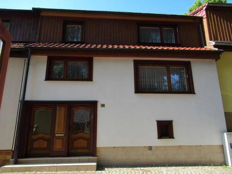 Hausansicht - Haus kaufen in Schönau v d Walde - Uriges und individuelles Einfamilienhaus in Schönau vor dem Walde!