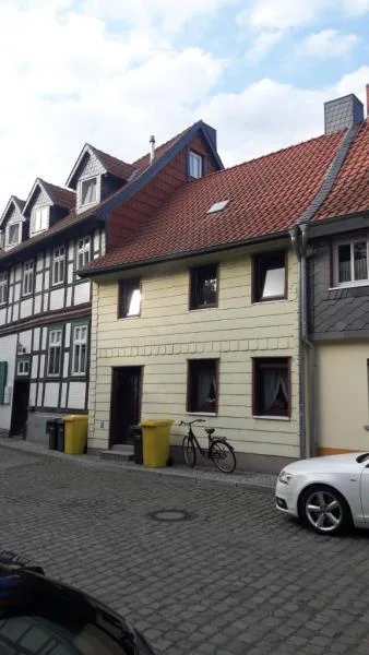 Hausansicht - Haus kaufen in Osterwieck - Handwerker aufgepasst! Charmantes Rheinmittelhaus mit guter Grundsubstanz