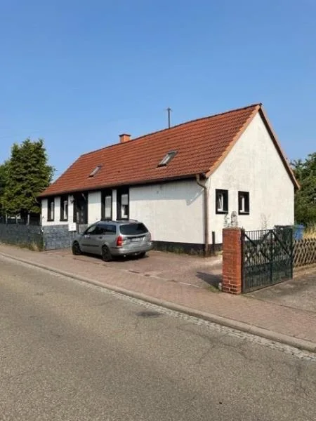 Hausansicht  - Haus kaufen in Carlsberg - Ruhig gelegenes Einfamilienhaus für Ihre Familie 