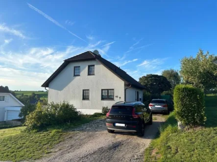 14662 - Haus kaufen in Birgel - Ruhig und doch angebunden - Traumhaftes Zweifamilienhaus mit Einliegerwohnung!