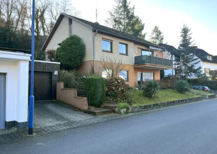 Titelbild  - Haus kaufen in Filsen  - Einfamilienhaus in ruhiger Lage am romantischen Mittelrhein