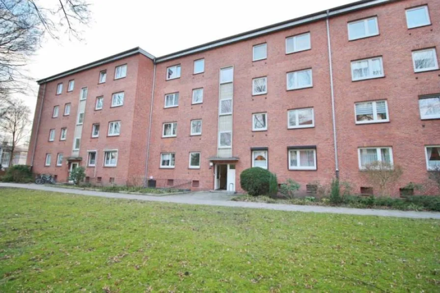 Hausansicht - Wohnung kaufen in Hamburg - Eigentumswohnung + Einzelgarage = 1 Preis! Zur Selbstnutzung oder Vermietung