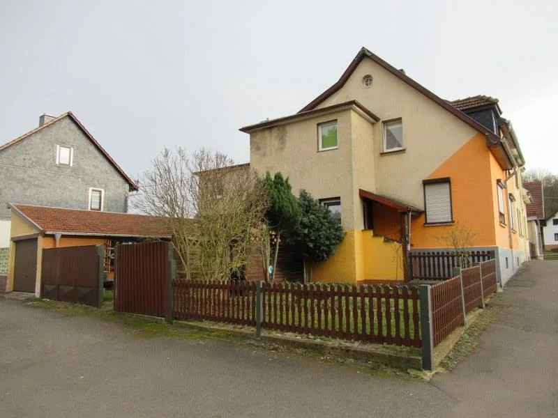 Ansicht - Haus kaufen in Schönau v d Walde - Ideal als Generationenhaus oder zur teilweisen Vermietung