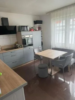 Küche - Wohnung kaufen in Wuppertal - Exklusive und schön geschnittene 2-Zimmer Wohnung 