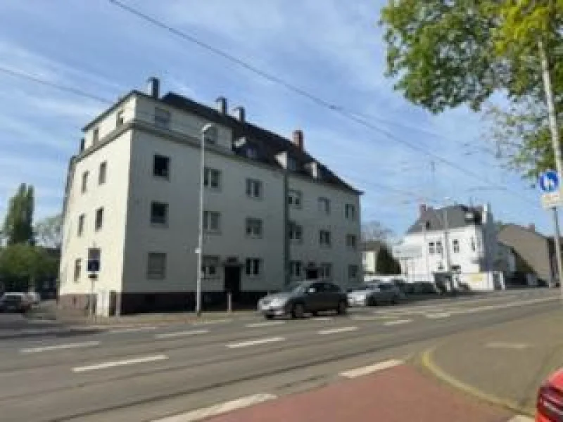 Straßenansicht