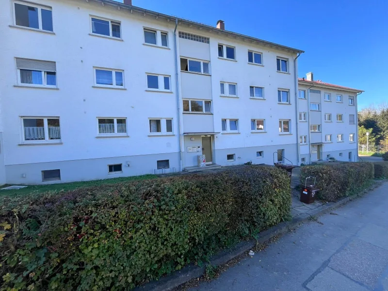 Außenansicht  - Wohnung kaufen in Schwäbisch Gmünd - Geräumige helle 4-Zimmer-Erdgeschosswohnung in Schwäbisch Gmünd