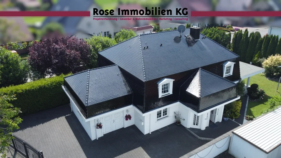 Ansicht - Haus kaufen in Minden - Beeindruckende Eleganz mit einzigartigem Wohnambiente