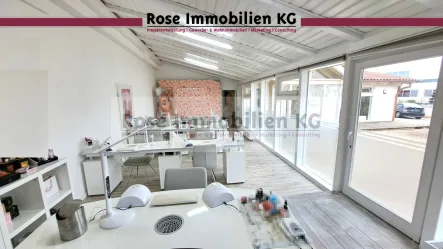 Büro/Schulung - Büro/Praxis mieten in Bad Oeynhausen - ROSE IMMOBILIEN KG: Büro! Ausstellung! Meetingraum! Hier ist Vieles möglich!